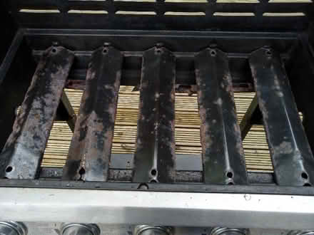 Photo of free Gas Barbeque (Bussage GL6) #3