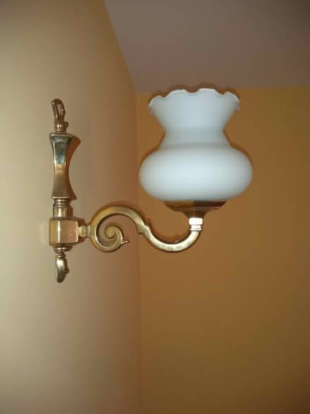 Photo of free Chandelier (Coates GL7) #3