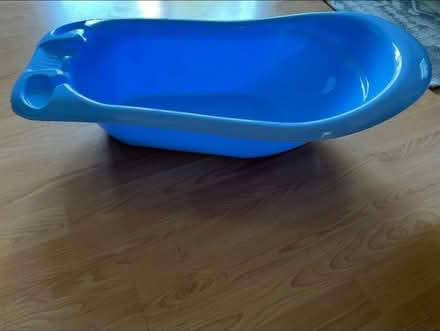 Photo of free Baby Bath (Polegate BN24) #1