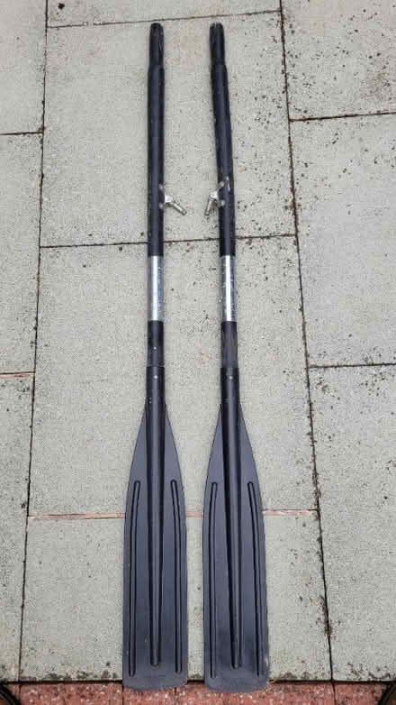 Photo of free Collapsible Oars (Hood Manor WA5) #1