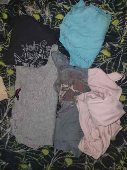 Photo of free Junior clothes (Northeast Glisan) #1
