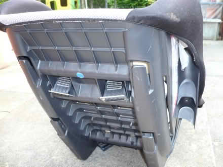 Photo of free child's car seat (Lostock Hall PR5) #3