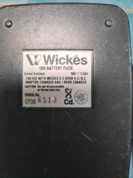 Photo of free Battery and charger (Maidenhead) #2