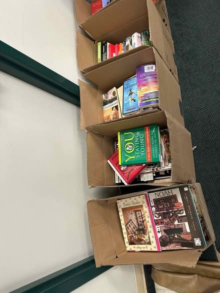 Photo of free Many books (Park Pacifica) #2