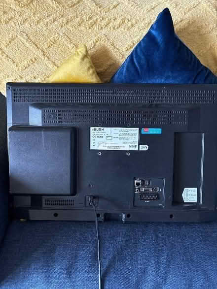Photo of free Bush 24” TV no stand, (Crowthorne RG45) #2