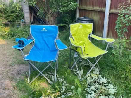 Photo of free 2 folding garden/camping chairs (Bromborough Pool CH62) #1