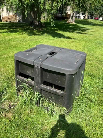 Photo of free Large compost bin ( Toro brand) (Clinton NJ) #4