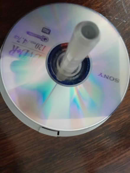 Photo of free CDs/DVDs (Bowbridge GL5) #1