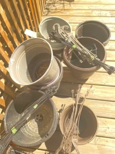 Photo of free Plastic Pots for Gardening (Greenfield, South Edmonton) #1