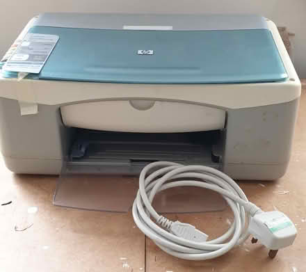 Photo of free hp psc - Printer - scanner - copier (Walderslade ME5) #1