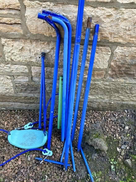 Photo of free kids single garden swing (Sciennes EH9) #1