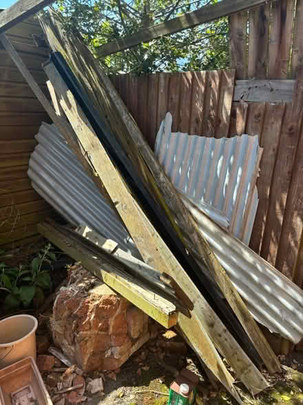 Photo of free 5 Pieces of 75mm x 50mm Wood, Polycarb Sheeting (Enderby LE19) #3