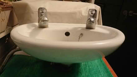 Photo of free Basin for cloakroom (Two Waters HP3) #2