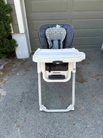 Photo of free High chair (Lexington center) #1