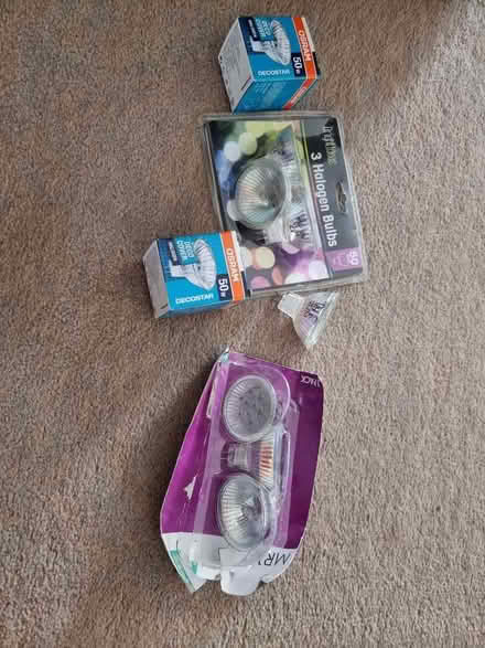 Photo of free Light bulbs (Stoneleigh KT17) #1