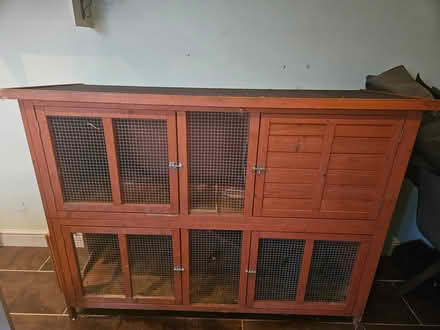 Photo of free Hideaway Hutch 5ft (Welling) #2