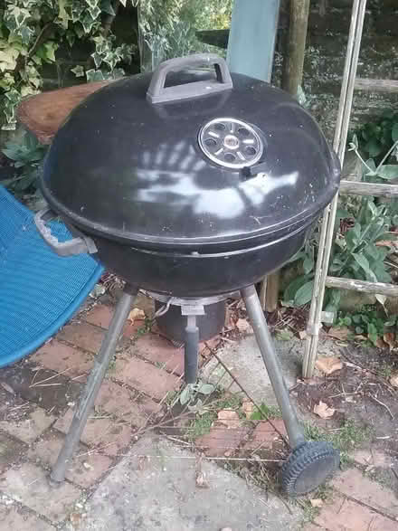 Photo of free barbecue (Brentwood CM14) #1