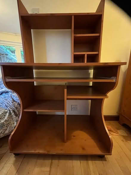 Photo of free Computer desk (Nr Bromyard HR7) #1