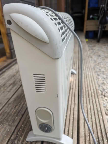 Photo of free Electric heater (Kendal LA9) #1