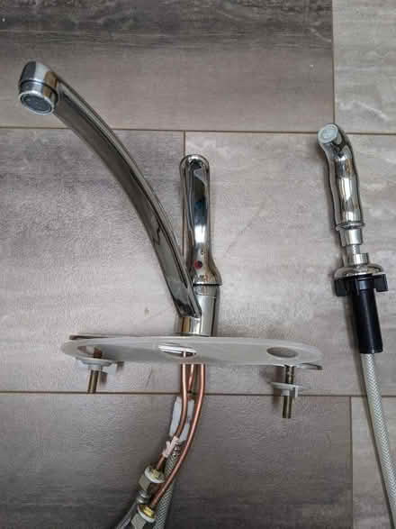 Photo of free Delta 4-hole kitchen faucet/sprayer (Englewood) #2