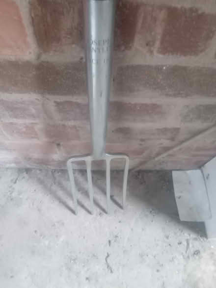 Photo of free Garden Fork bottom (Lea Cross SY5) #1