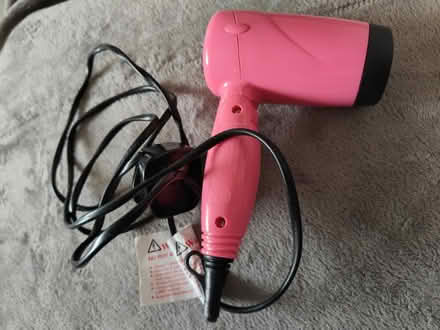 Photo of free 2 Speed Travel Hair Dryer (Leigh Park BA13) #3