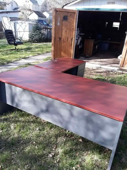 Photo of free Office Desk (North Side of Phoenixville) #3
