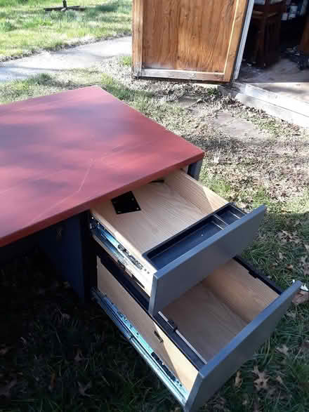 Photo of free Office Desk (North Side of Phoenixville) #2
