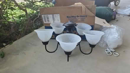 Photo of free Chandelier (Table Mesa) #1
