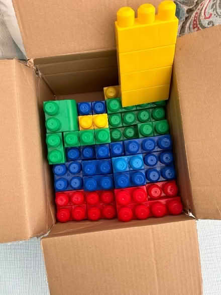 Photo of free Duplo (Headington Quarry OX3) #1