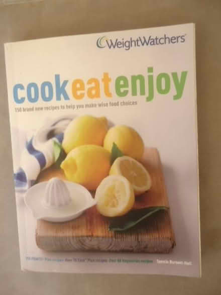 Photo of free Weight Watchers cook/eat /enjoy recipe book (Malvern Link WR14) #1