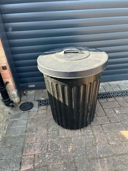 Photo of free Dustbin (RG40 Keep Hatch) #1