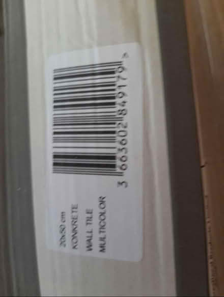 Photo of free six tiles 50x20cm left over from splashback (Hollins BL9) #2