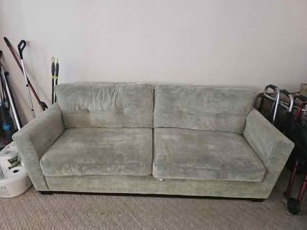 Photo of free couch (Des Plaines il) #1
