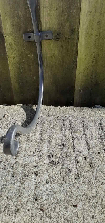 Photo of free Hanging basket bracket (NG8) #2