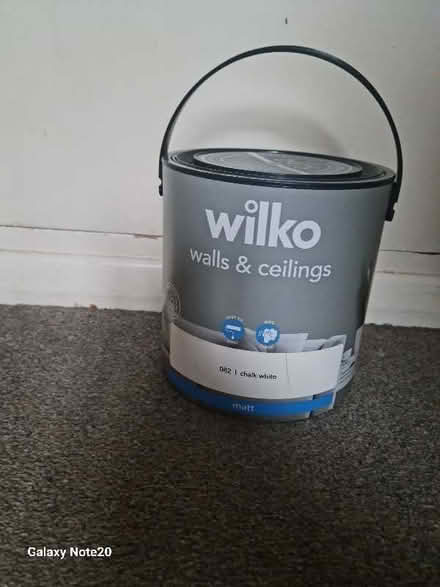Photo of free WILKO walls and Ceilings paint (Central Reading RG1) #1