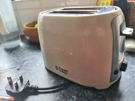 Photo of free Toaster (Batchwood/ New Greens AL3) #1