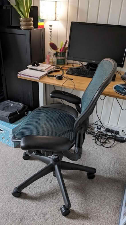 Photo of free Office chair (Bedford, MK40) #2