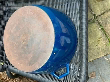 Photo of free Cast iron/enamel cooking pot (Malvern Link WR14) #4