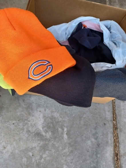 Photo of free SMALL BOX MENS winter woolies (Golf & Waukegan) #1