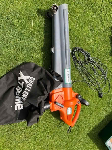 Photo of free Leaf blower/vacuum (Sharnbrook) #1