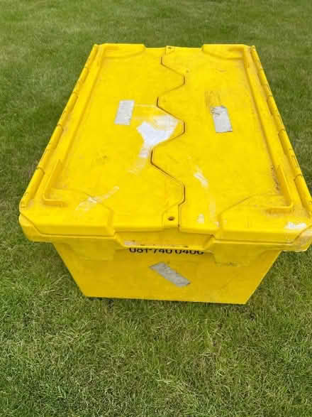 Photo of free Heavy duty plastic packing crate (Whitemans Green RH17) #1