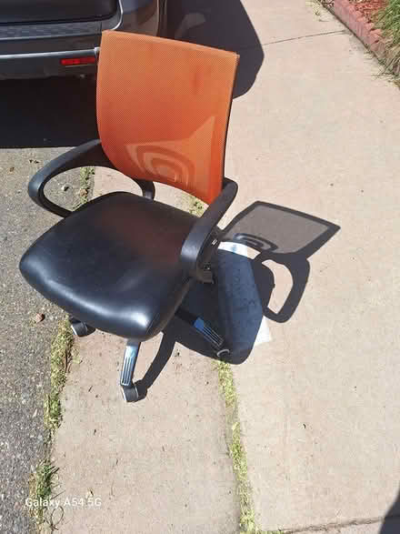 Photo of free Swivel chair (Utah Park) #1