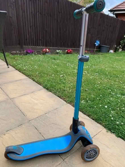 Photo of free Globber kids 3 wheel scooter (Yately) #2