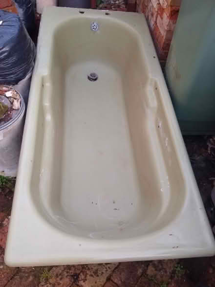 Photo of free Avocado Cast Iron Bath (Golden Triangle NR2) #1