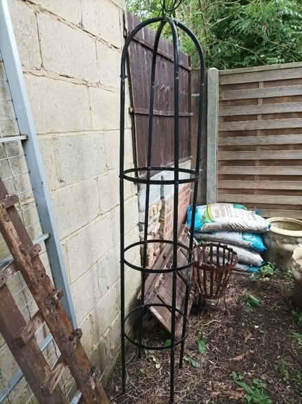 Photo of free Steel Obelisk - Garden (Spring Grove TW7) #1