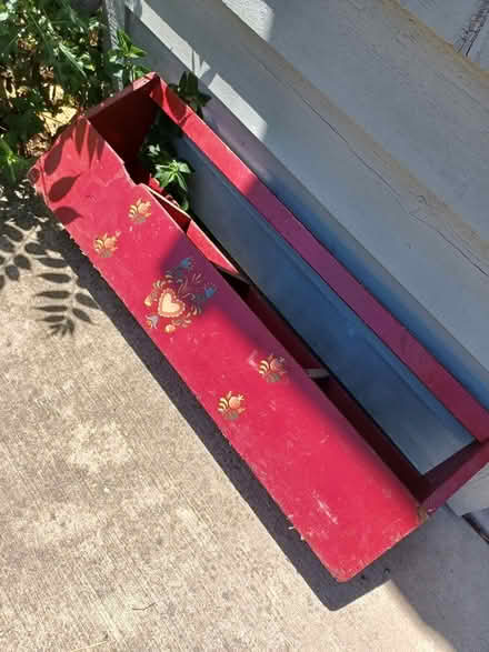 Photo of free Old planter box (Golf & Waukegan) #1