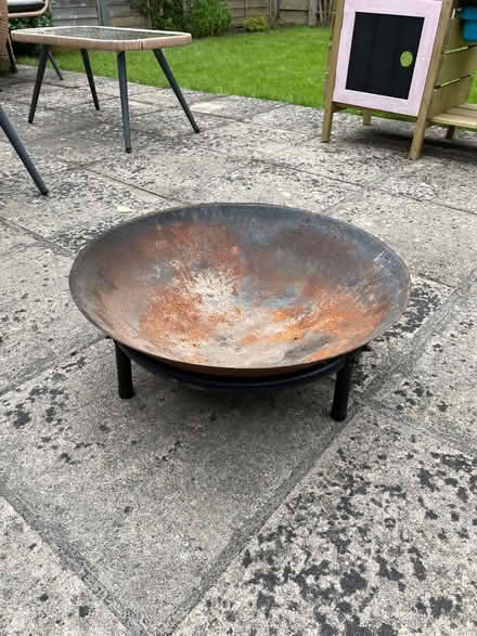 Photo of free Fire pit (RG30) #1