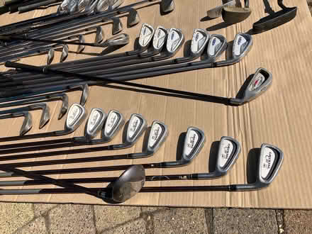 Photo of free Golf clubs + golf bag (CT5) #3
