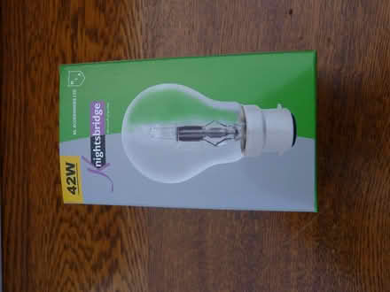 Photo of free Old style light bulbs (not LED) (Stockport SK4) #1